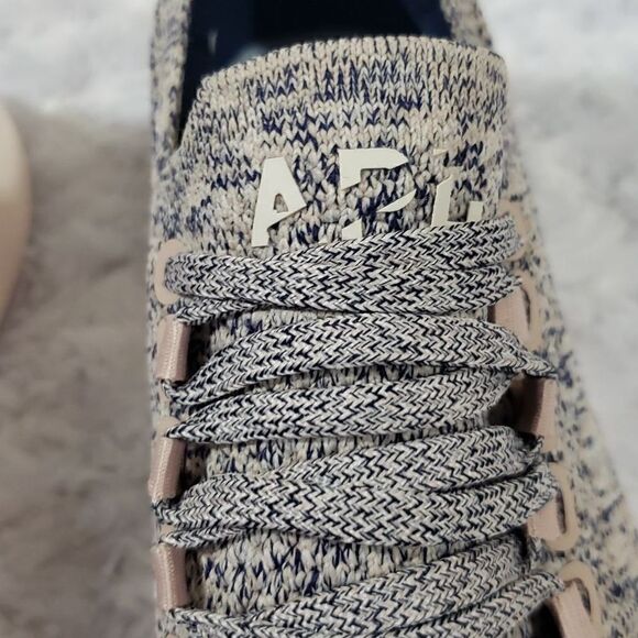 APL Athletic Propulsion Labs Women's Techloom Breeze Running Sneakers US 7.5 - Picture 2 of 10